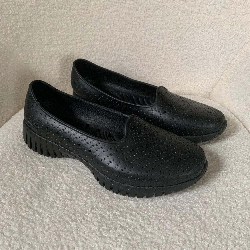 Skechers Foamies Women's Water Shoes Size 10 Breathable Lightweight Black